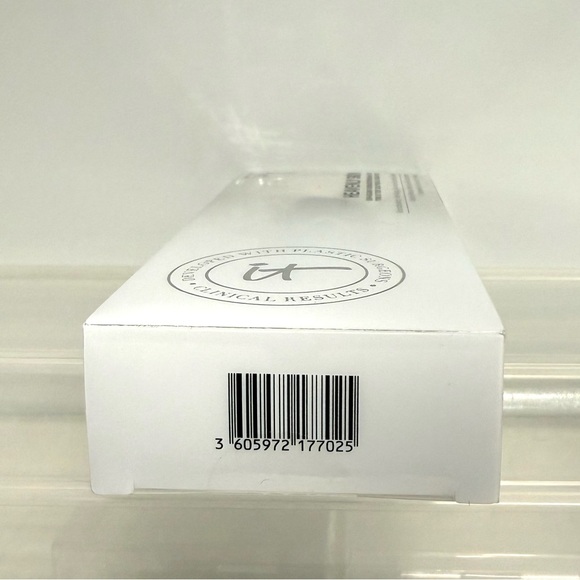 IT COSMETICS Heavenly Skin Skin-Hugging Foundation Brush #707 - Picture 6 of 7